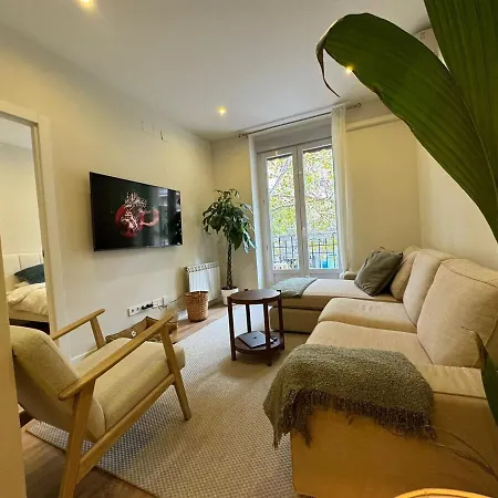 Aura Salamanca Central 2 Bedroom Flat With Balcony Madrid Exterior photo