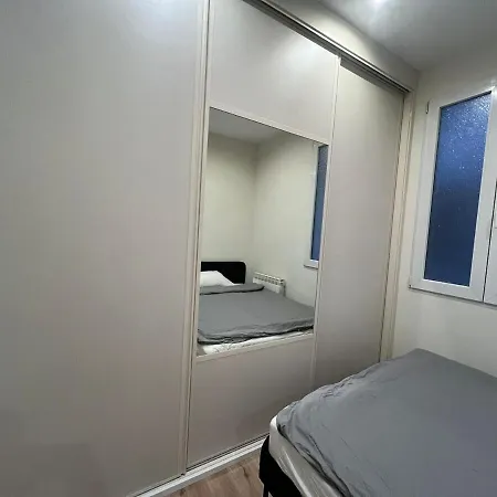 Aura Salamanca Central 2 Bedroom Flat With Balcony Madrid Exterior photo