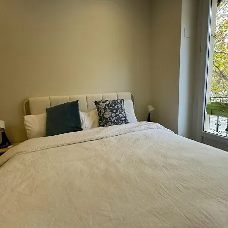 Aura Salamanca Central 2 Bedroom Flat With Balcony Madrid Exterior photo